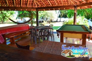 Rancho dos Macacos 2 para Alugar em Miguelopolis - Vista da Cozinha para o Rio